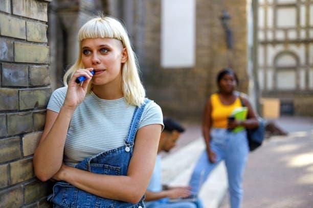 2026 Essential Guide to casino online uy tín and which is the best electronic cigarette brand for informed buyers