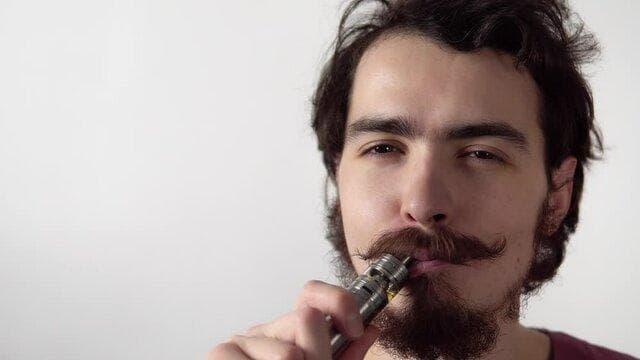 Winning Strategies for poker online Players and How flavor electronic cigarette Trends Influence Gaming Culture